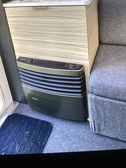 Adria Alter 432PX 13 of 17