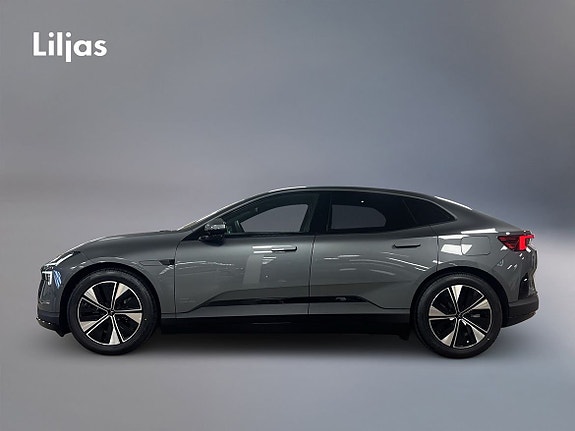 Polestar 4 2 of 14