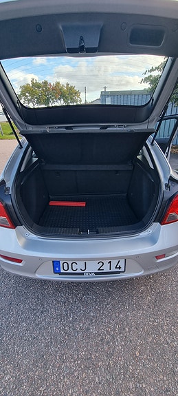 Chevrolet Cruze 5 of 7