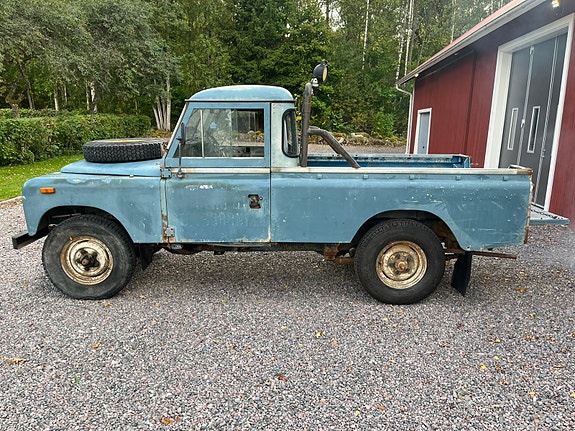 Land Rover 109 7 of 9