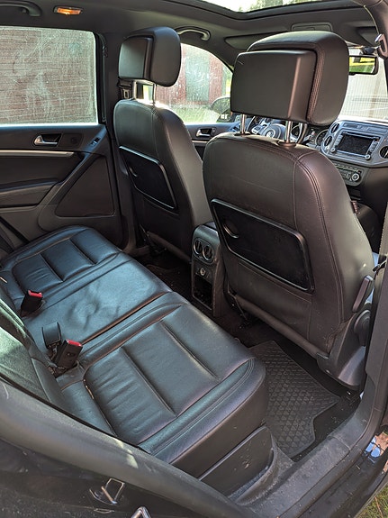 Volkswagen Tiguan 4 of 7