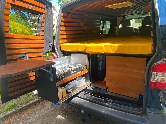 Volkswagen Transporter T5, VW 7J0 4 of 20