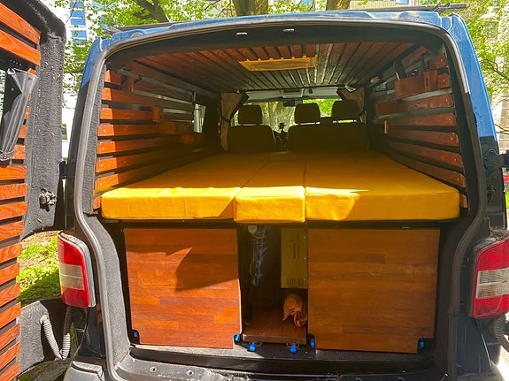 Volkswagen Transporter T5, VW 7J0 3 of 20