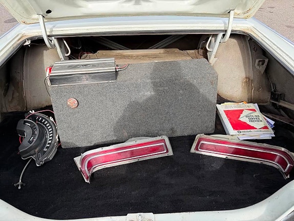 Chrysler Newport 19 of 22
