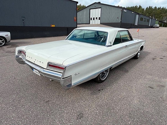 Chrysler Newport 7 of 22