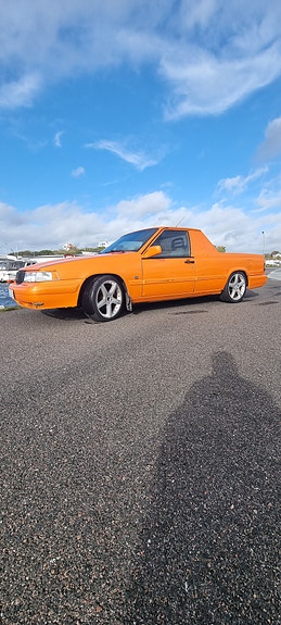 Volvo 740 3 of 5