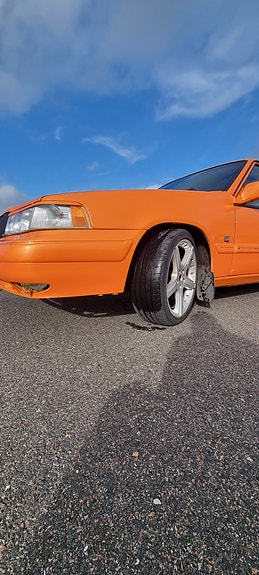 Volvo 740 2 of 5