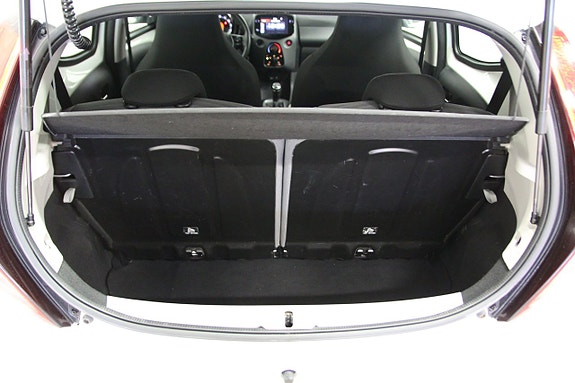 Toyota Aygo 13 of 20