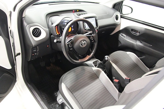 Toyota Aygo 9 of 20