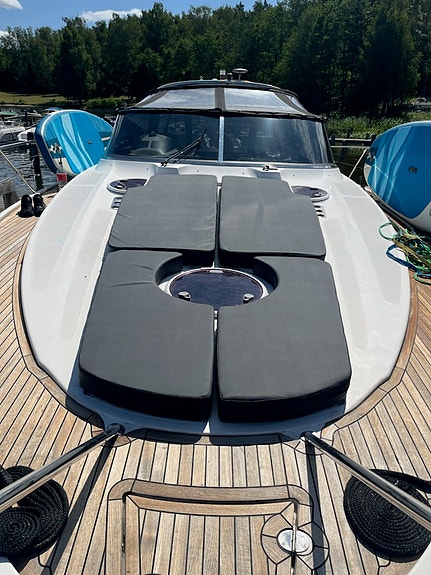 Bavaria 37 sport 2008 16 of 18
