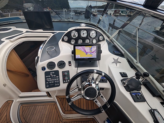 Bavaria 37 sport 2008 10 of 18