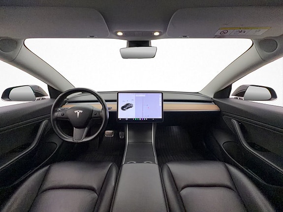 Tesla Model 3 24 of 30