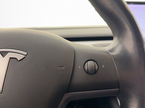 Tesla Model 3 15 of 30
