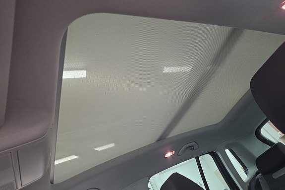 Volkswagen Tiguan 12 of 12