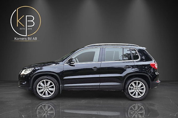 Volkswagen Tiguan 5 of 12