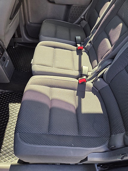 Volkswagen Touran 8 of 8