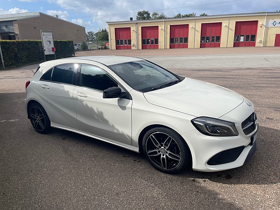 Mercedes-Benz A180 3 of 6