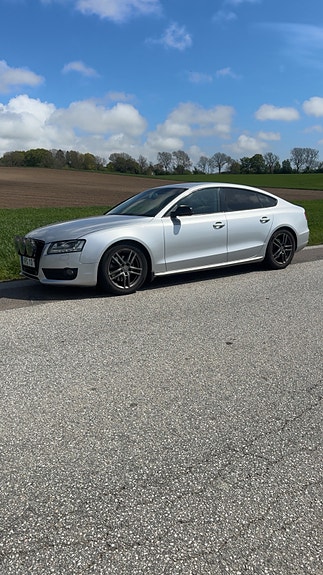 Audi A5 4 of 9