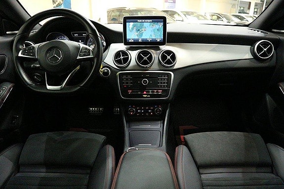 Mercedes-Benz CLA200 10 of 10