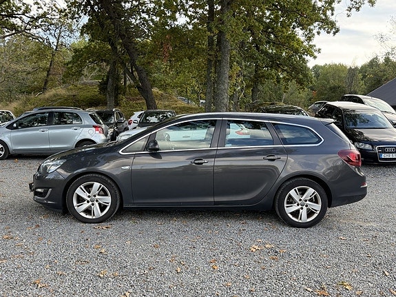 Opel Astra 8 of 19