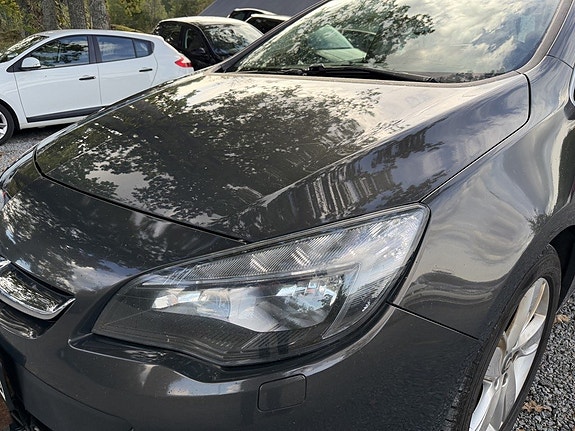 Opel Astra 10 of 19