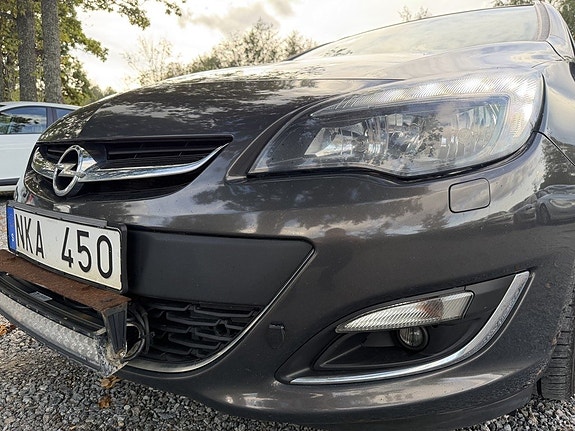Opel Astra 9 of 19