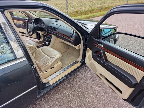 Mercedes-Benz S600 16 of 16