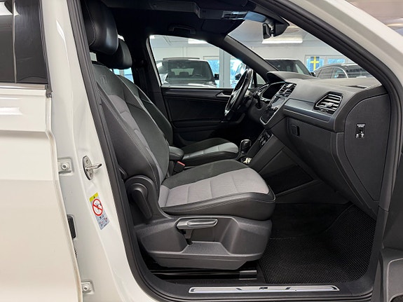Volkswagen Tiguan Allspace 18 of 26
