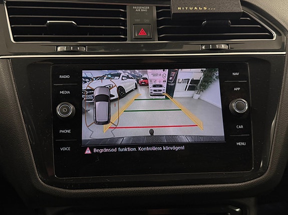 Volkswagen Tiguan Allspace 25 of 26
