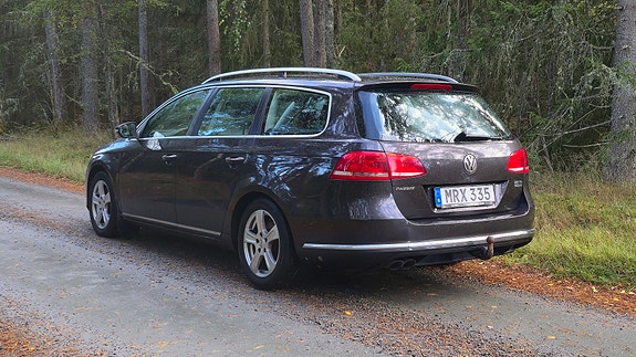 Volkswagen Passat 3 of 5