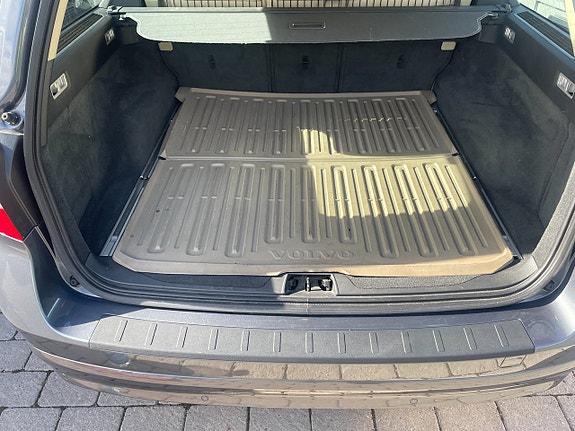 Volvo V70 21 of 23