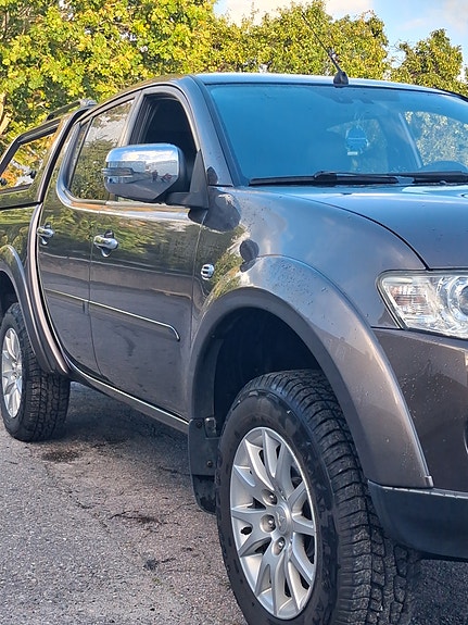 Mitsubishi L200 7 of 11