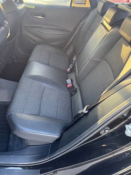 Toyota Corolla 9 of 11