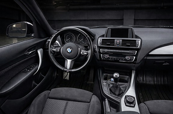 BMW 118d 3 of 3