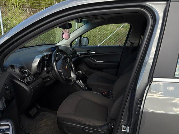 Chevrolet Orlando 11 of 12