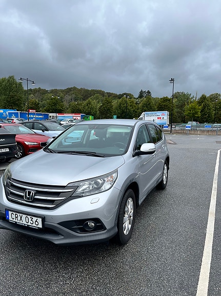 Honda CR-V 3 of 6