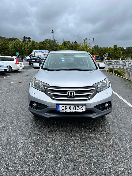 Honda CR-V 2 of 6
