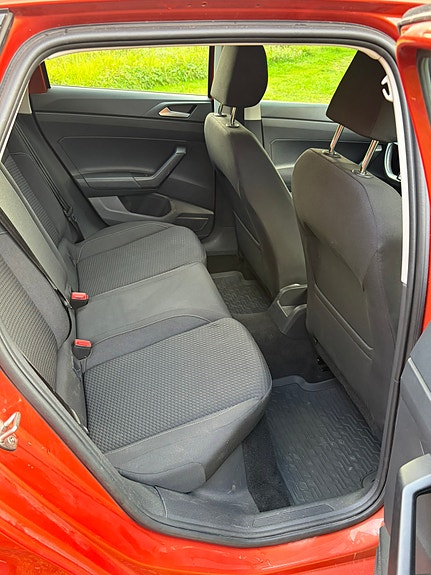 Volkswagen Polo 8 of 12