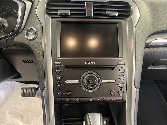 Ford Mondeo 15 of 21
