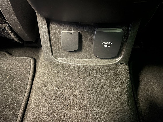 Ford Mondeo 16 of 21