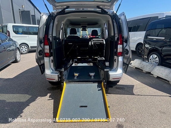 Volkswagen Caddy 8 of 19