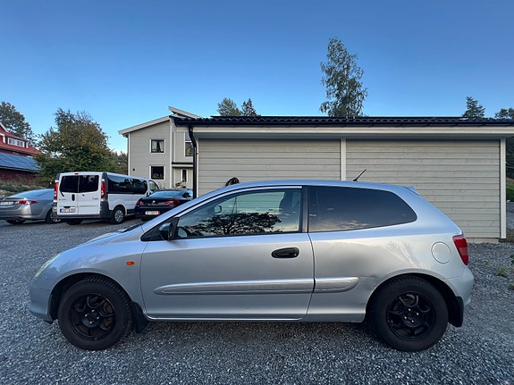 Honda Civic 3 of 9
