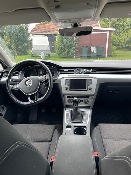 Volkswagen Passat 5 of 5