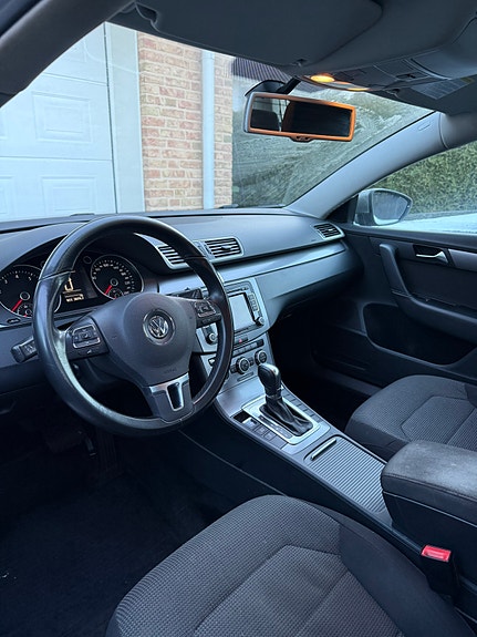 Volkswagen Passat 6 of 6