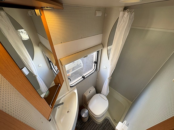 Knaus 650 TI Sun 7 of 12