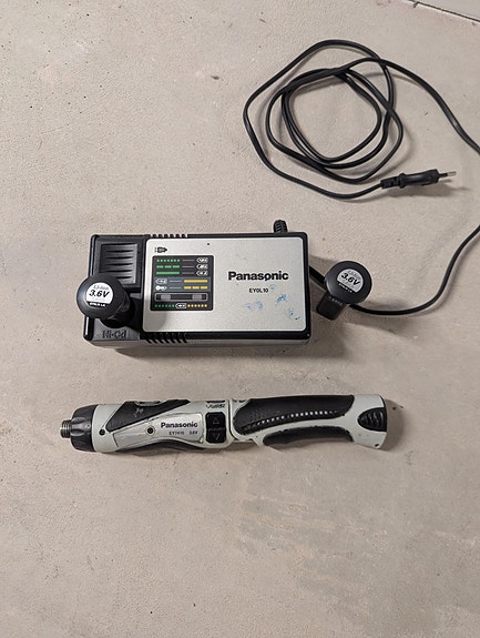 Product image 1 of 2