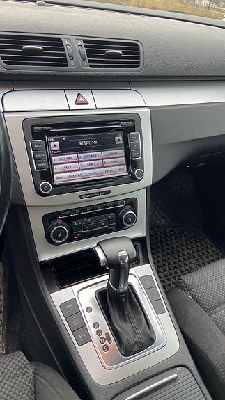 Volkswagen Passat 5 of 11