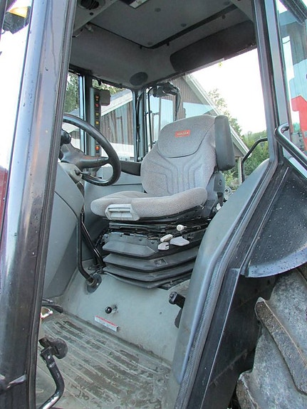 Valtra A95 7 of 12