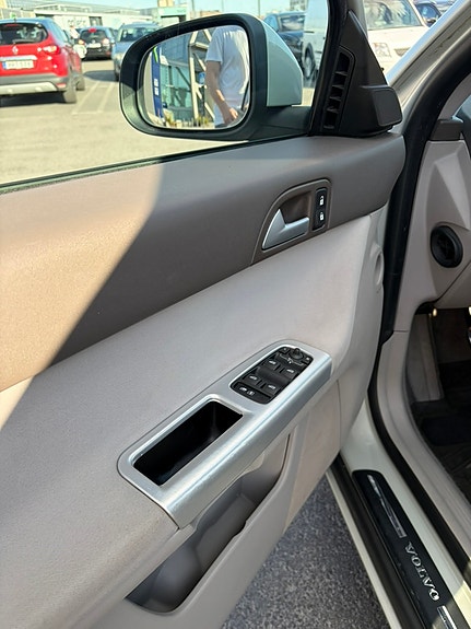 Volvo S40 10 of 11