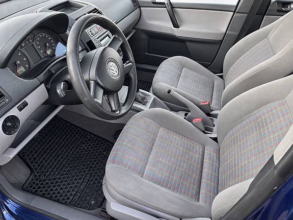Volkswagen Polo 6 of 13